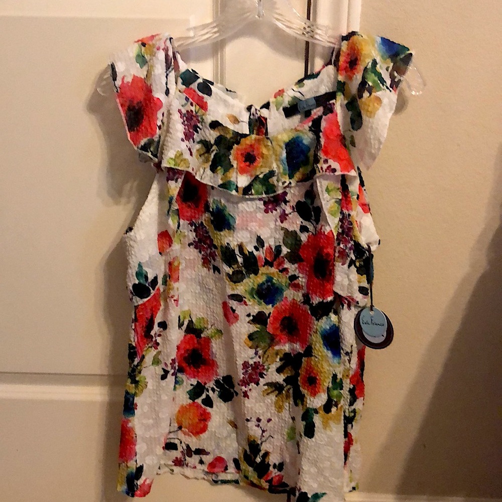 Eva Franco Greata Ruffle Top in Vienna Bloom
